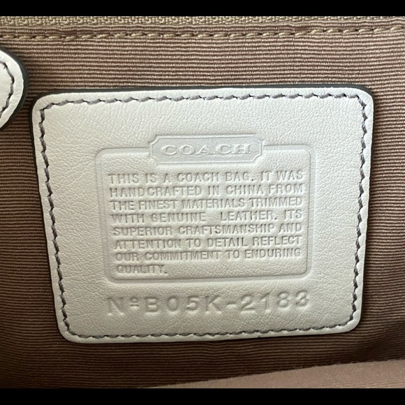 Coach Vintage Signature Tote - Picture 8 of 14
